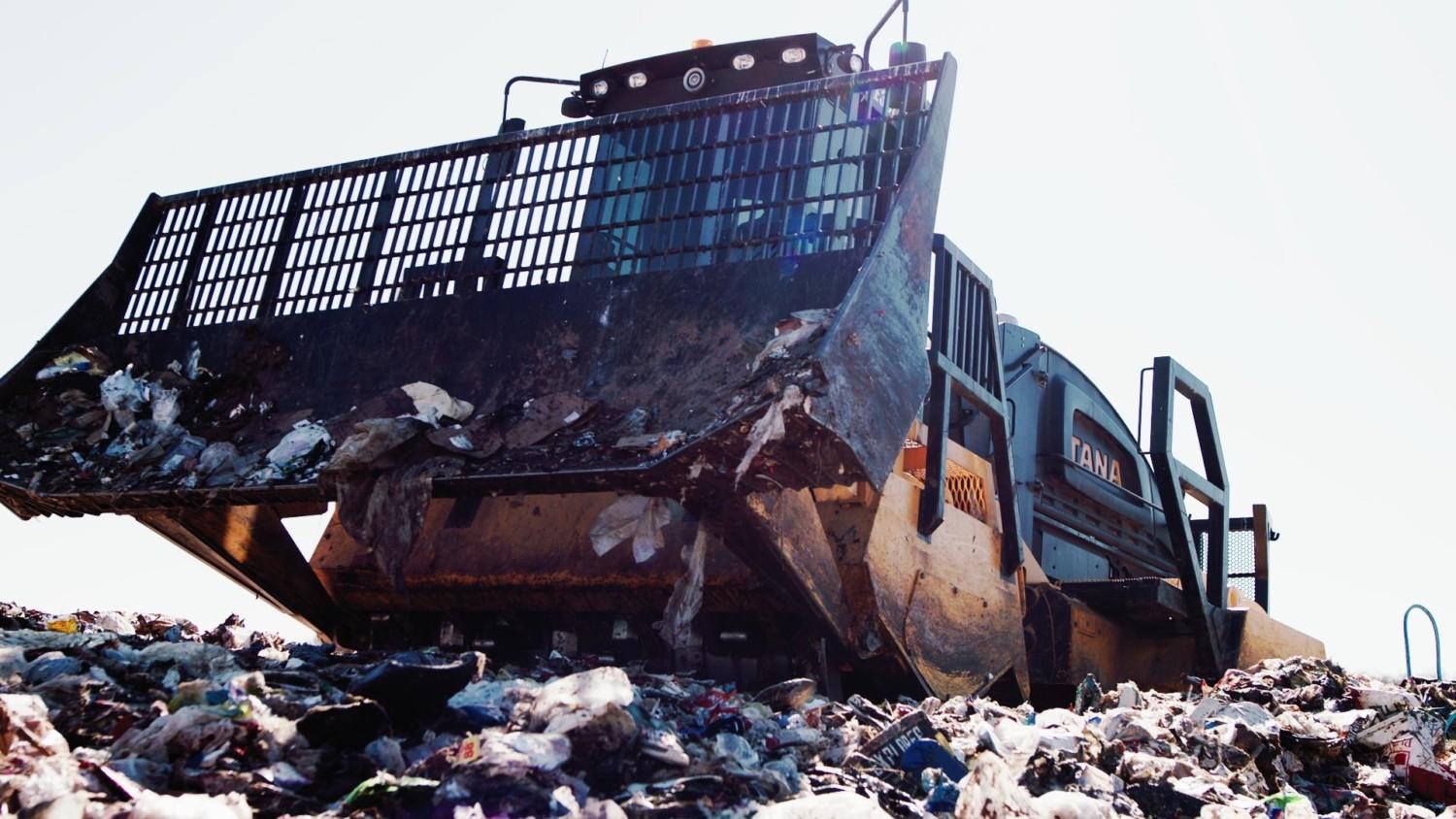 TANA E380 landfill compactor