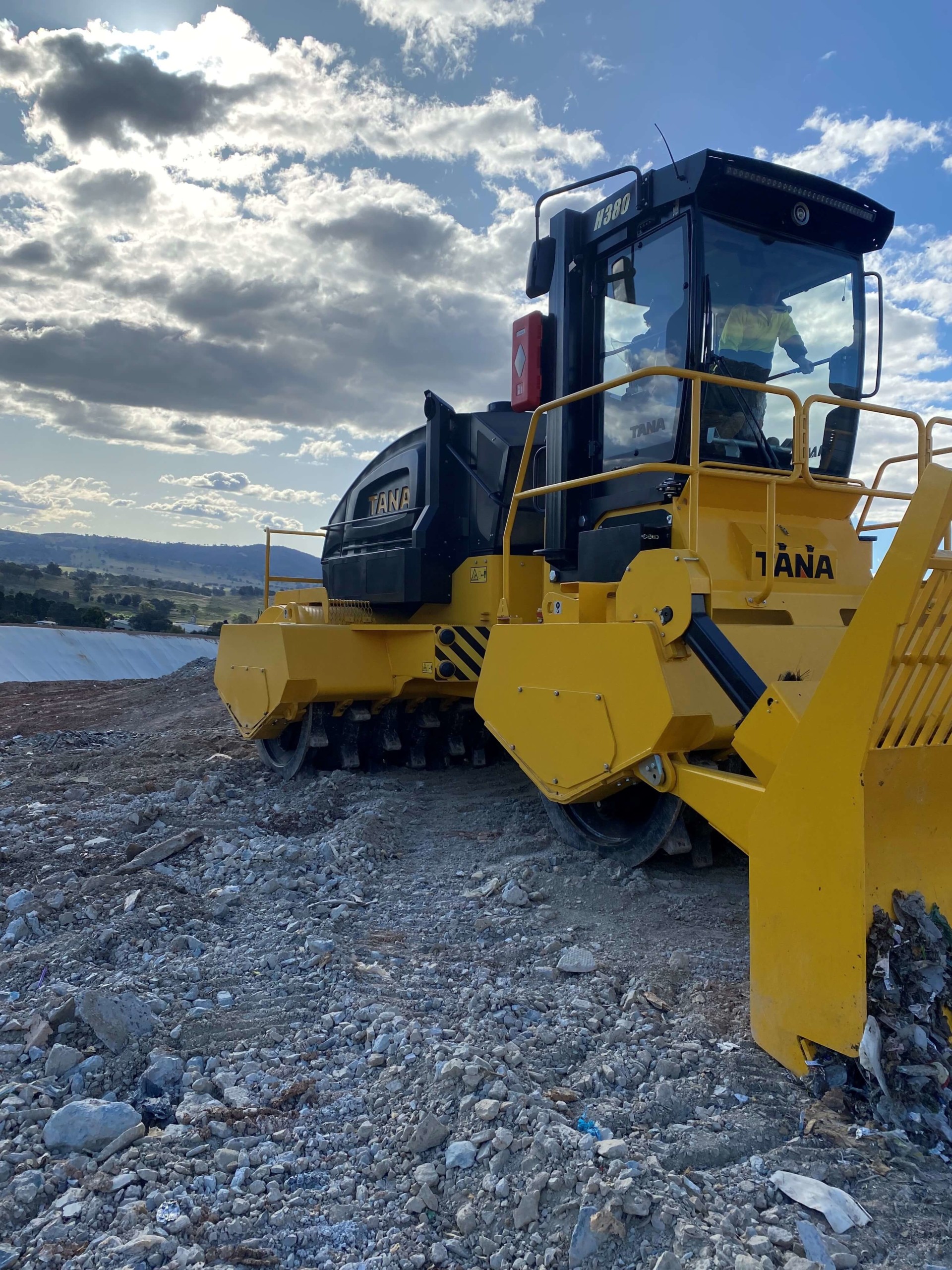 tana landfill compactor h380 australia successful landfill management