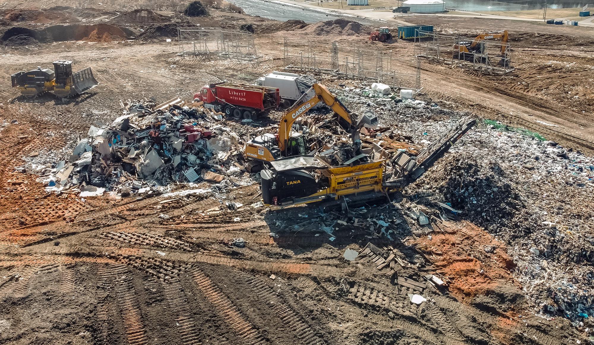 Smart Landfilling with TANA landfill compactor and TANA shredder in New Jersey.